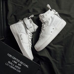 Nike SF Air Force 1 Mid Triple Ivory White